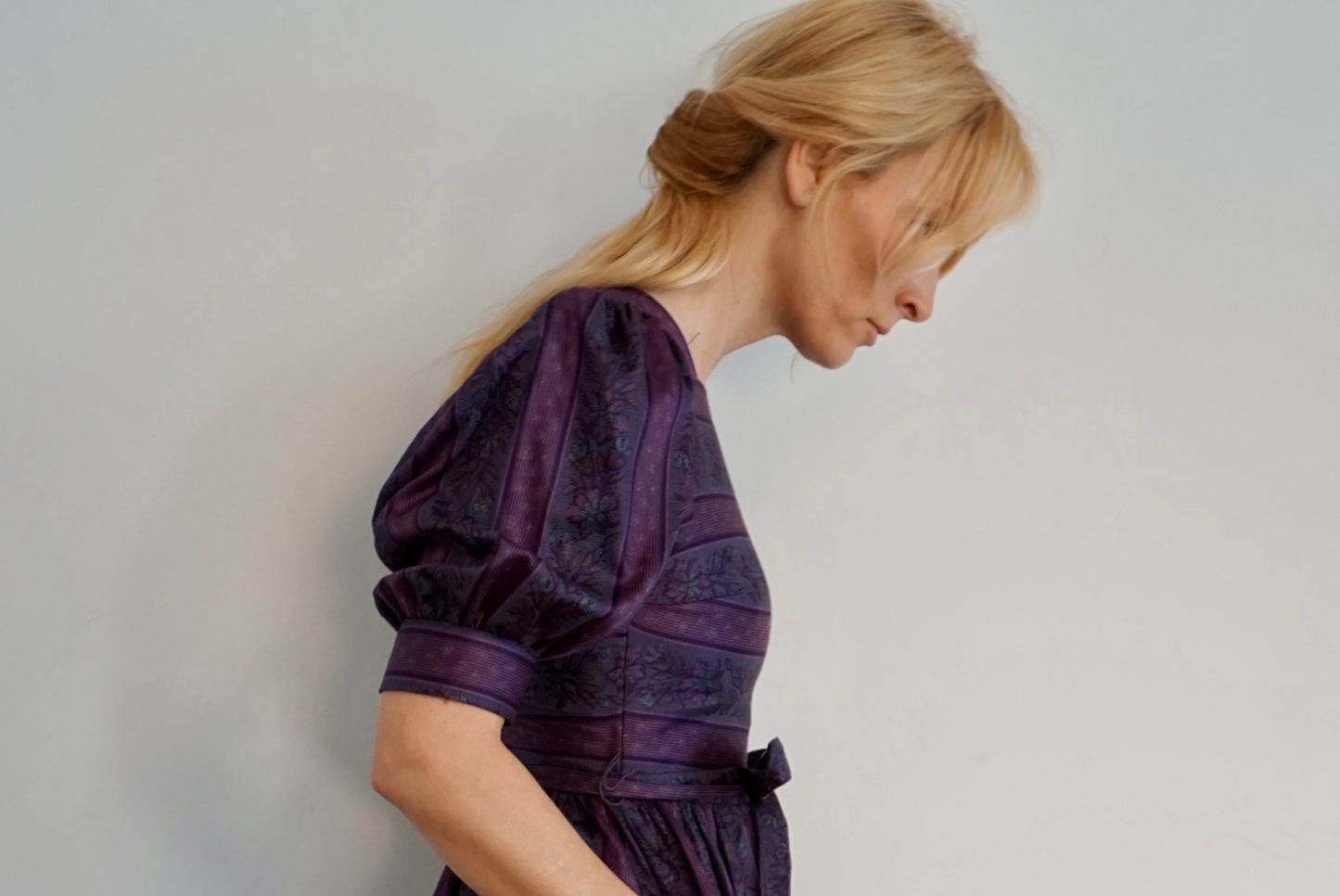 vintage puff-sleeve dress