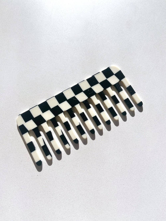 Wide Tooth Acetate Hair Comb | Eco-Friendly: Checker