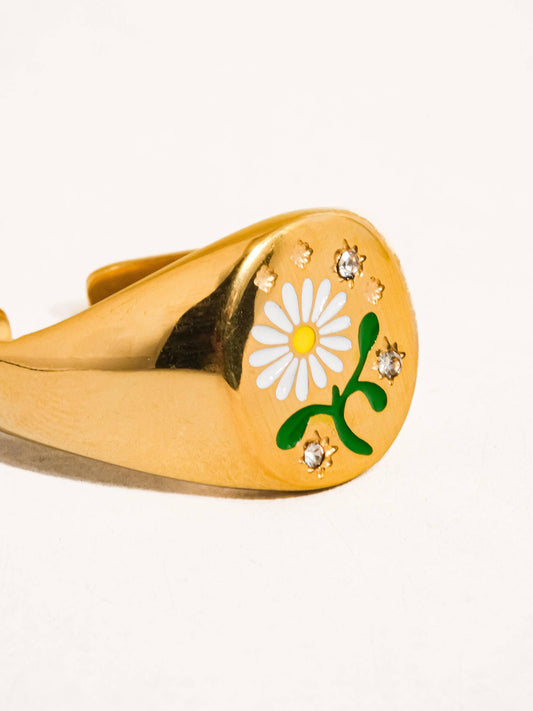 Beila 18K Gold Non-Tarnish Daisy Adjustable Ring: Yellow Gold