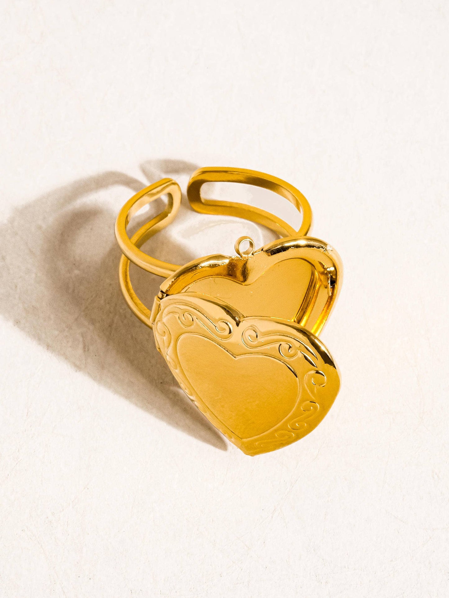 Sefina 18K Non-Tarnish Locket Heart Ring: Yellow Gold